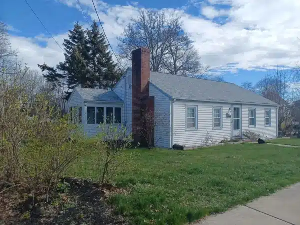 Cape Home Remodel windows and siding in Ipswich MA